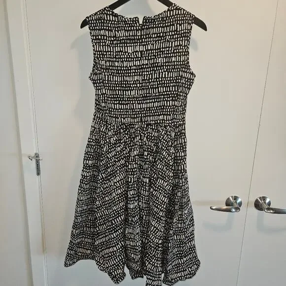 Max Mara A-Line Printed Midi Length Dress Black - Picture 5 of 8